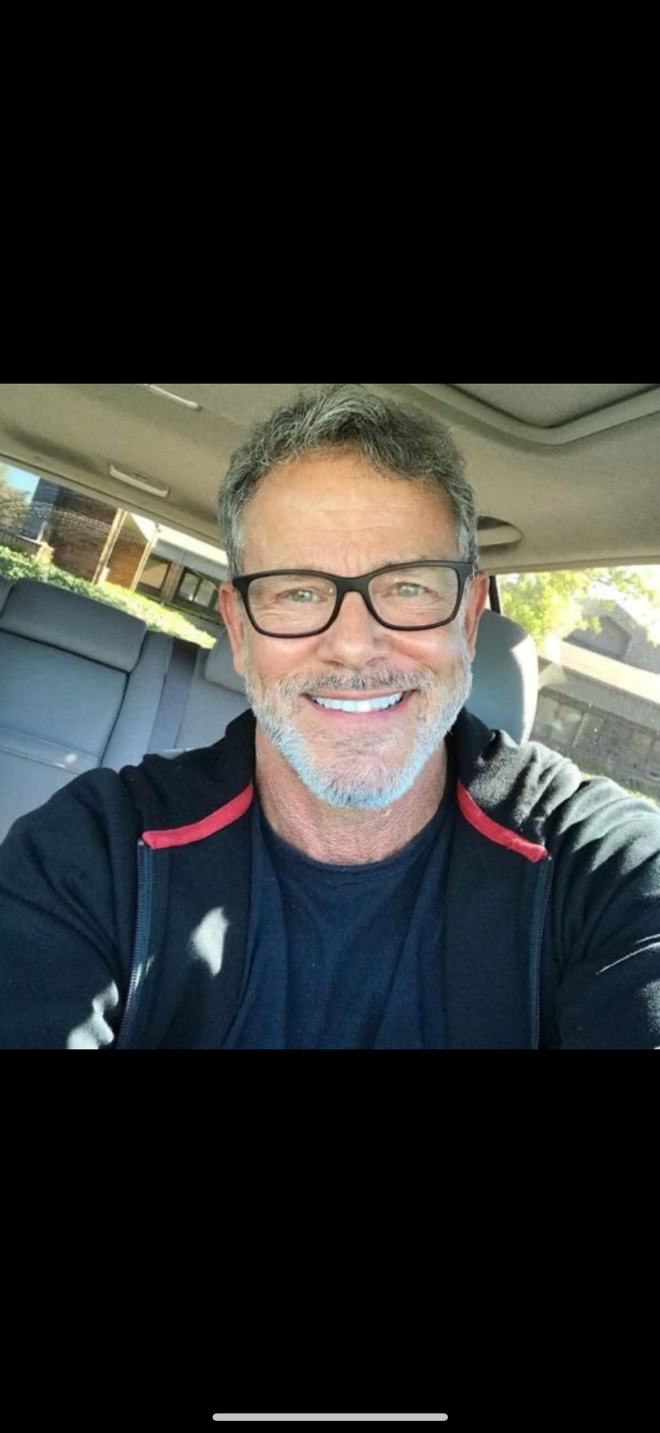 Jason M., Powerlifter